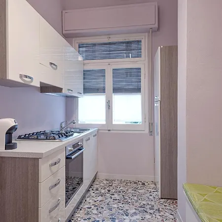 Right House At The Park - Cagliari's Cbd * קליארי